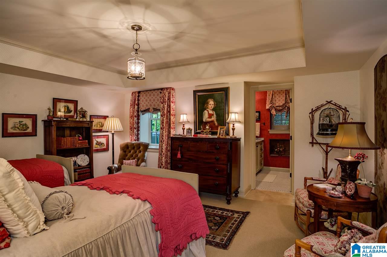 3057 Sterling Road Birmingham, AL 35213 - Photo 37 of 50