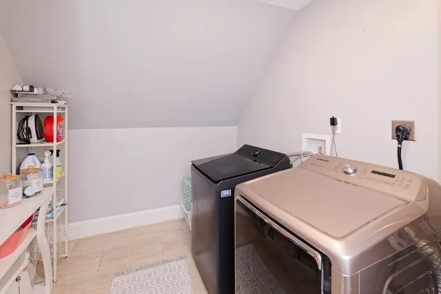 $1,100,000 | 22 Jacobs Road, Southbridge, MA 01550