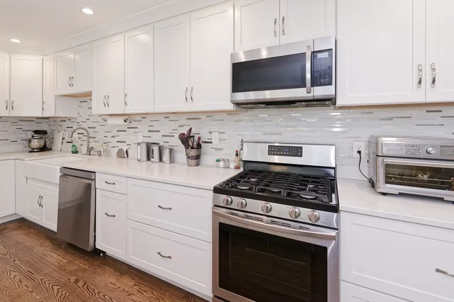 $1,100,000 | 22 Jacobs Road, Southbridge, MA 01550