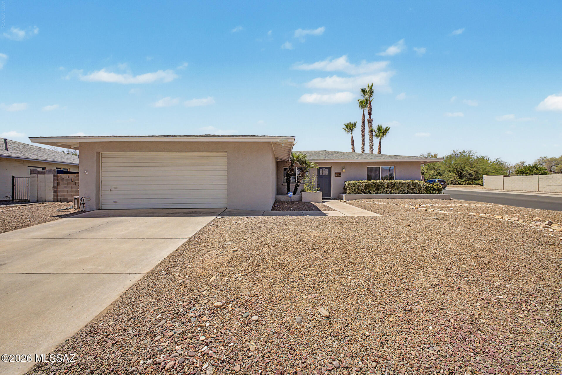 7550 East Rio Verde Drive Tucson, AZ 85715 - Photo 2 of 25 A place where everyday living feels like a summer getaway.