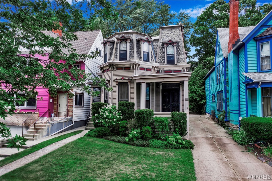 171 Bryant Street Buffalo, NY 14222 - Photo 1 of 28
