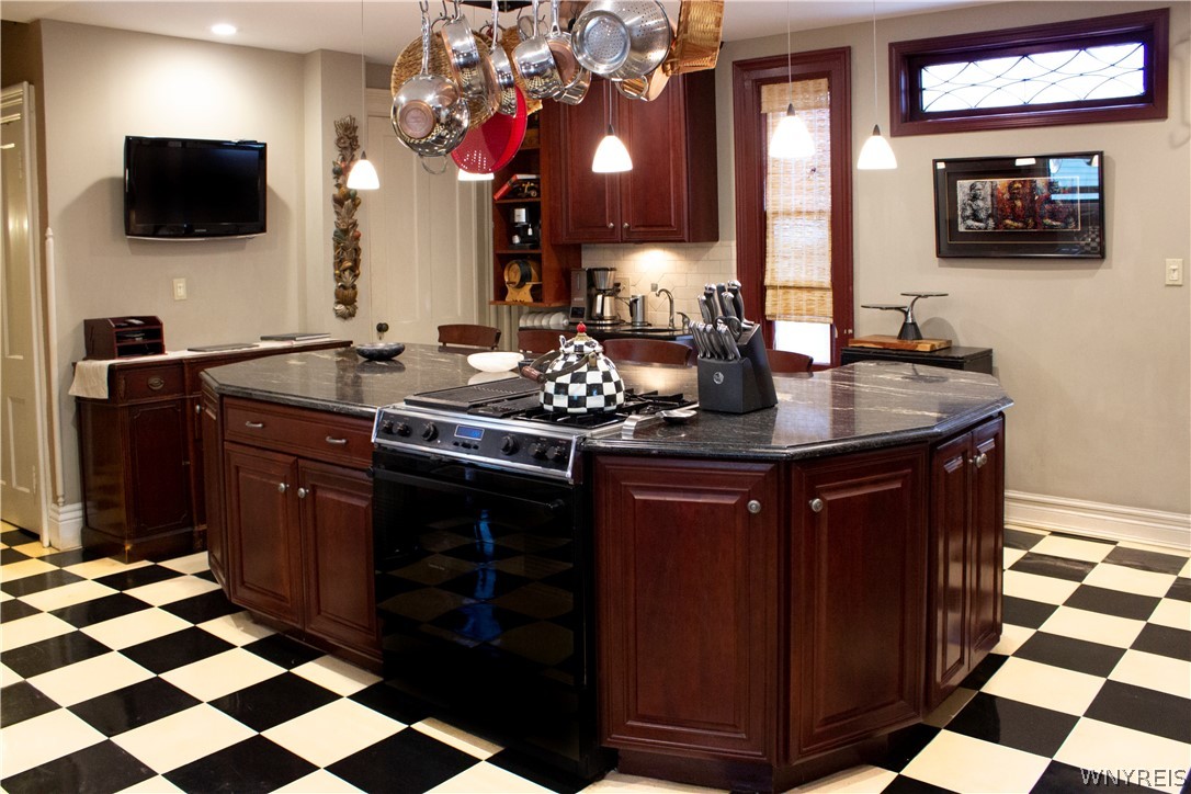 171 Bryant Street Buffalo, NY 14222 - Photo 9 of 28