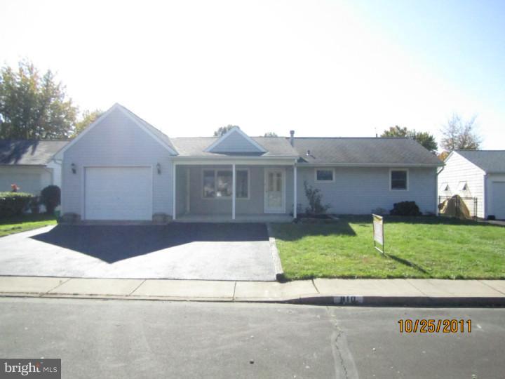 810 Chatham Road Fairless Hills, PA 19030 - Photo 23 of 23 Exterior Front