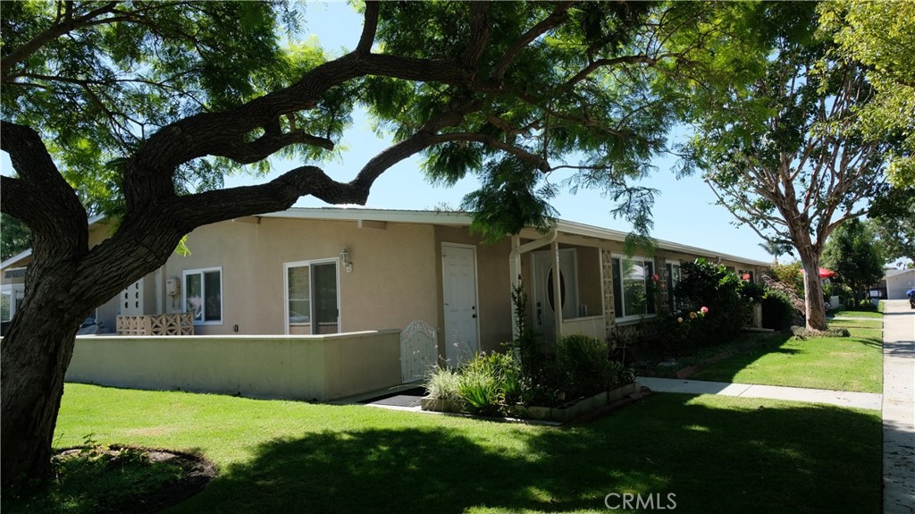 1771 Sunningdale Road Unit 49L M14