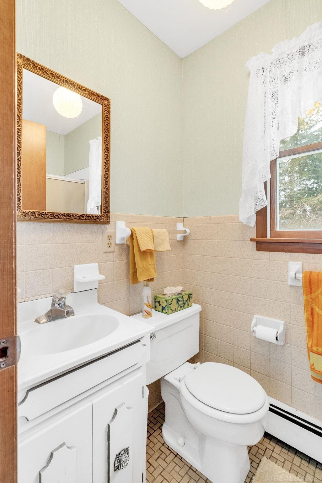 3455 Lakeshore Road Lexington, MI 48450 - Photo 22 of 47