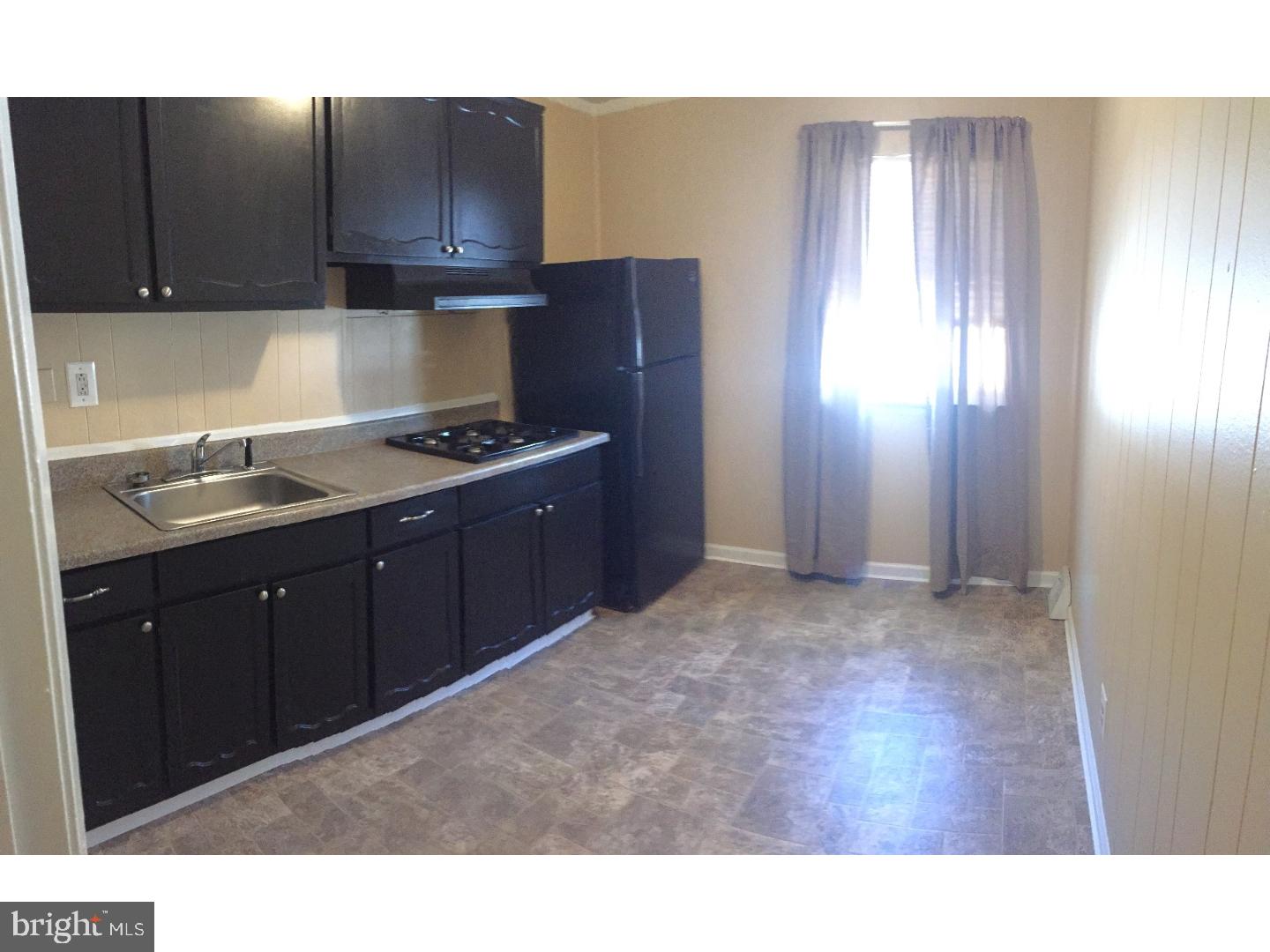12570 Fedor Road Philadelphia, PA 19154 - Photo 9 of 23