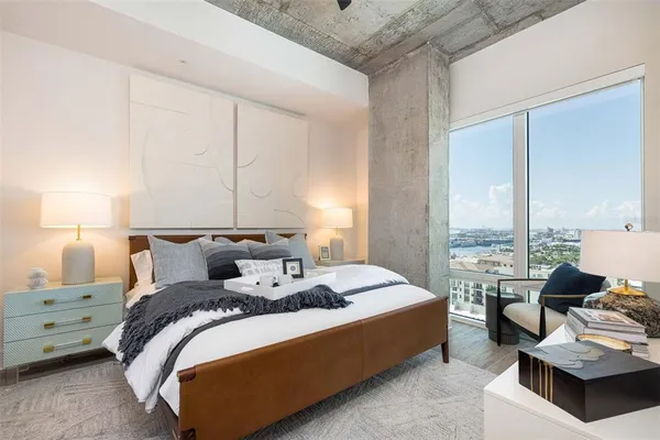 $2,879 | 601 North 12th Street, Unit A10, Tampa, FL 33602