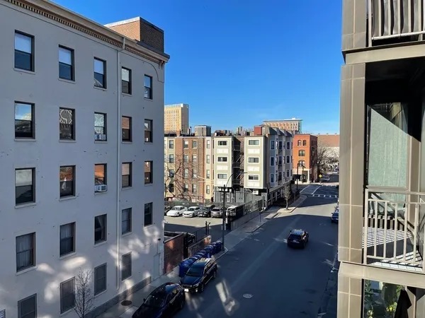 $3,600 | 257 Northampton Street, Unit 410, Boston, MA 02118