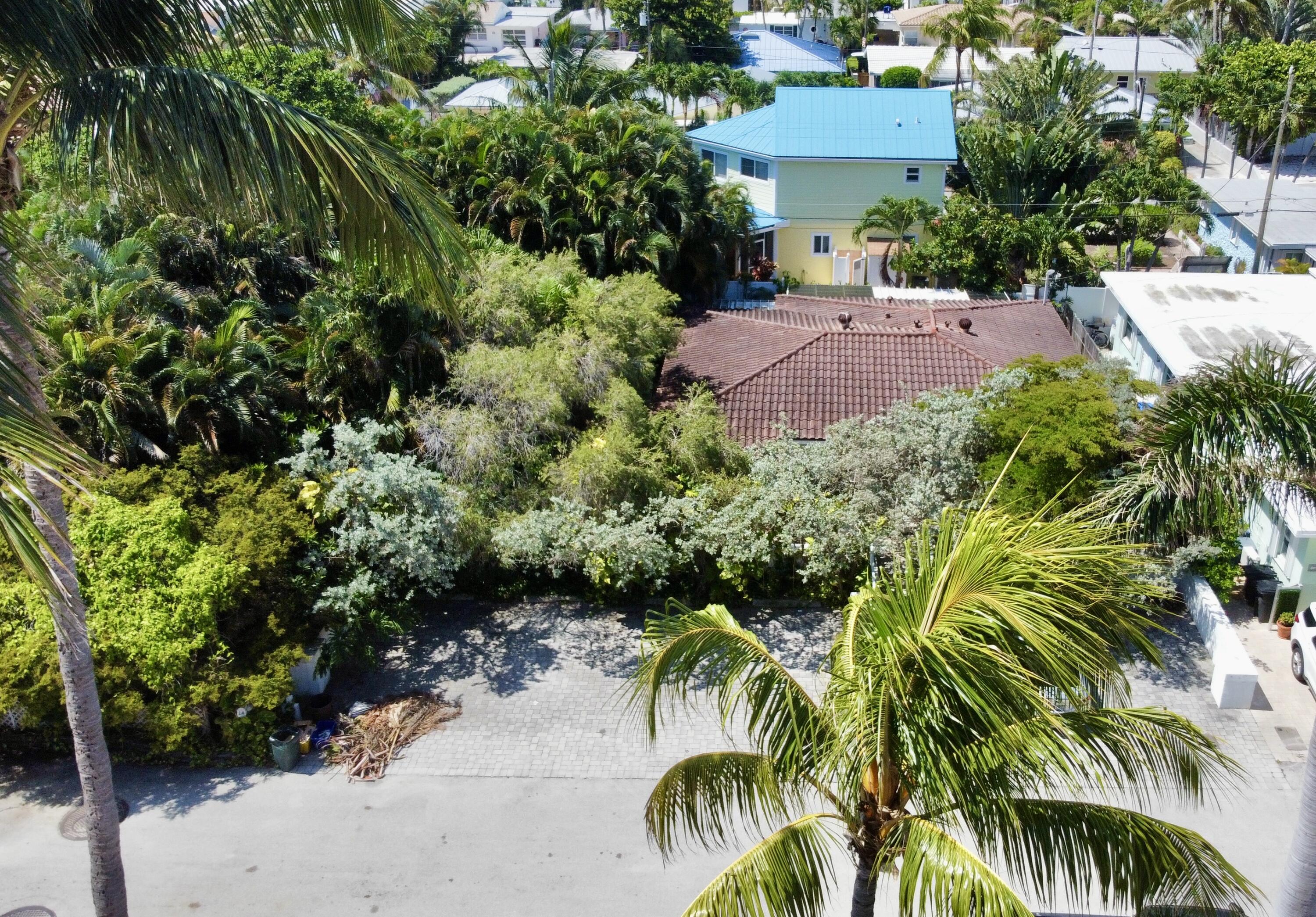 14 Tropical Drive Ocean Ridge, FL 33435 - Photo 19 of 20 dji_fly_20260629_111818_84_1782746307072
