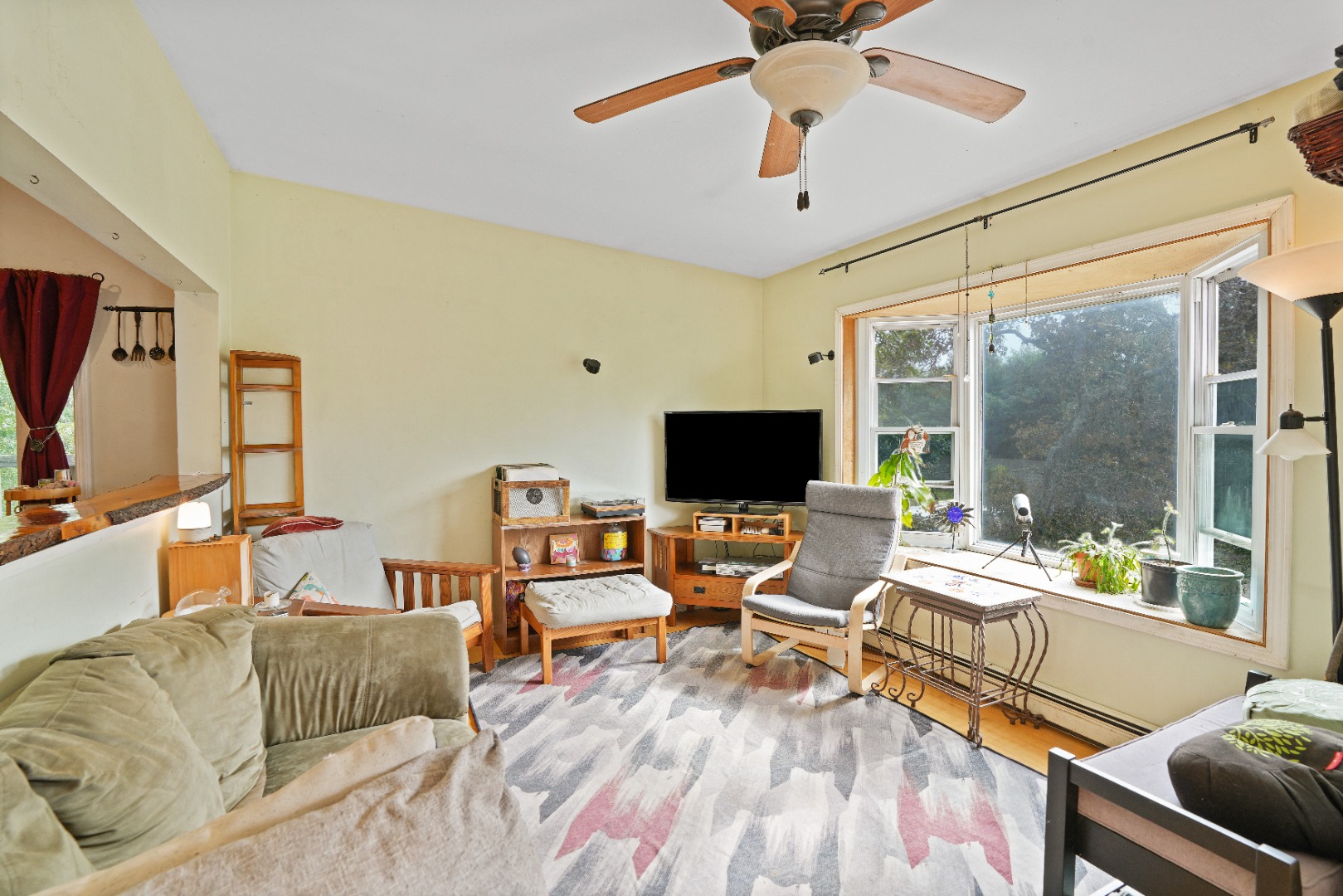 7 Martha's Way Edgartown, MA 02539 - Photo 7 of 13 a living room with furniture and a flat screen tv