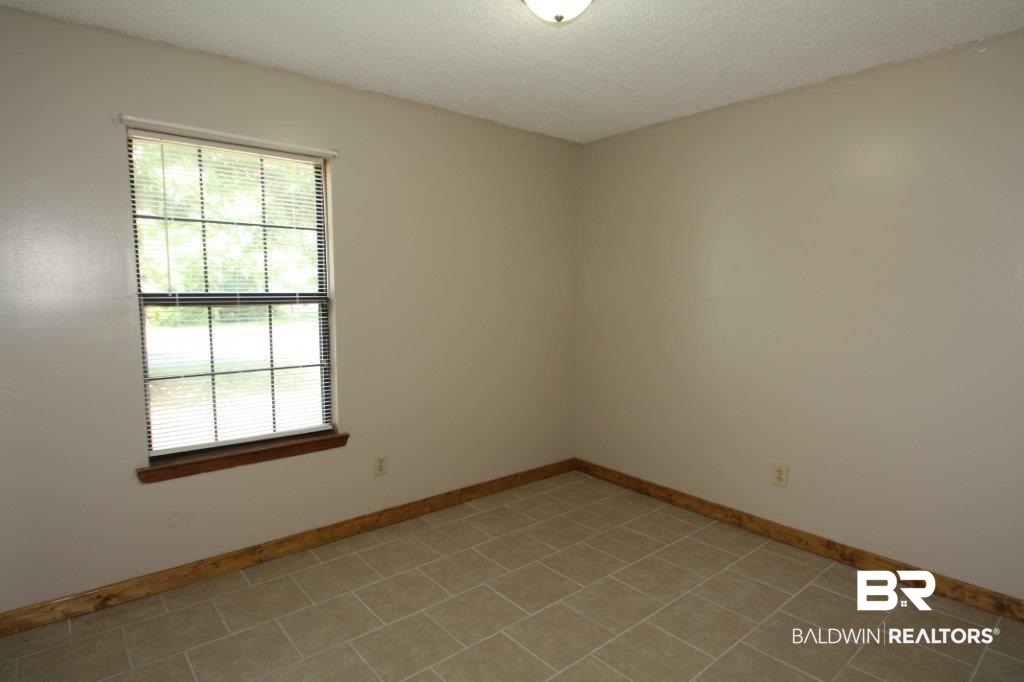 1575 Wagon Wheel Drive Semmes, AL 36575 - Photo 9 of 12