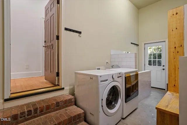 $1,000,000 | 7009 Potomac Court, Raleigh, NC 27613