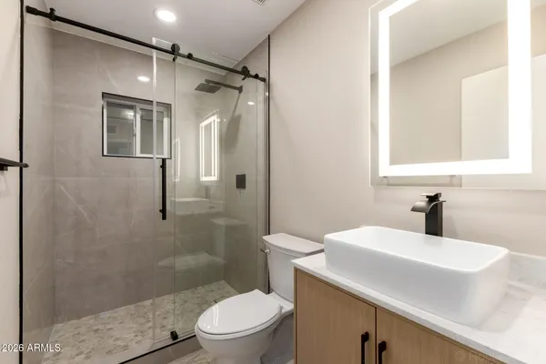 $1,400,000 | 6625 West Sweetwater Avenue, Glendale, AZ 85304