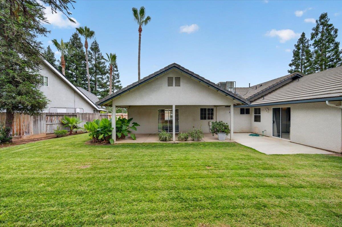 2375 Fallbrook Avenue Clovis, CA 93611 - Photo 29 of 34
