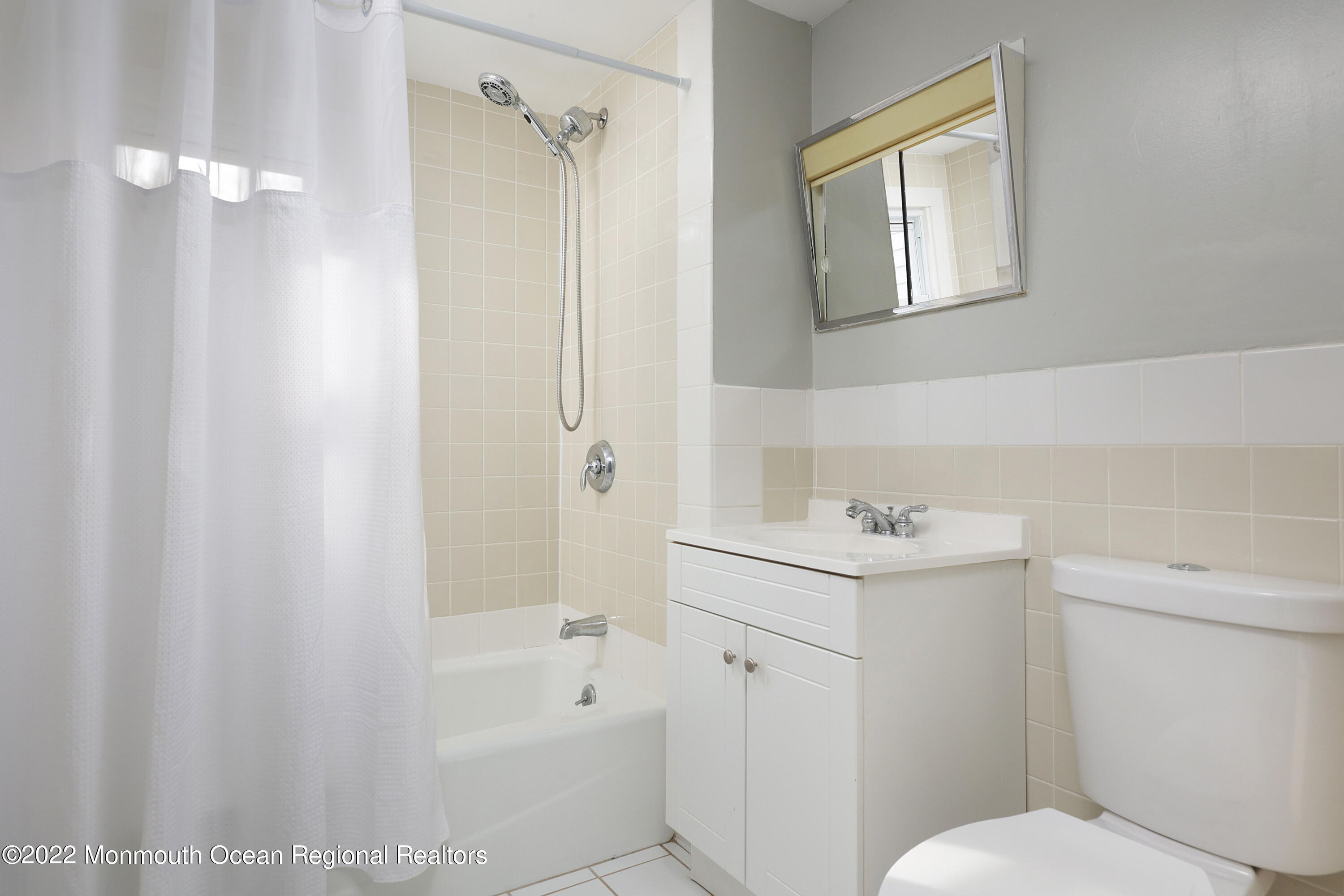 989 Ridge Avenue Manasquan, NJ 08736 - Photo 21 of 26 758A6073