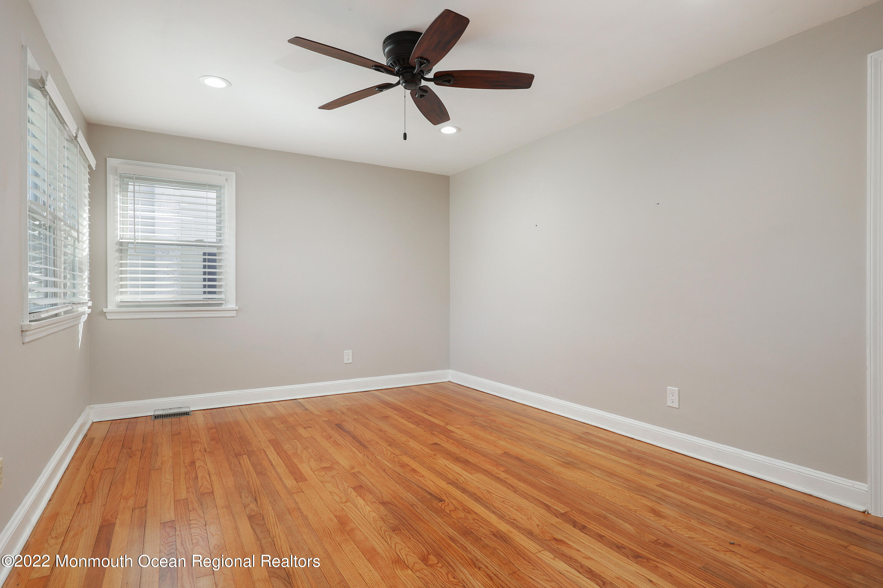 989 Ridge Avenue Manasquan, NJ 08736 - Photo 8 of 26 758A5995