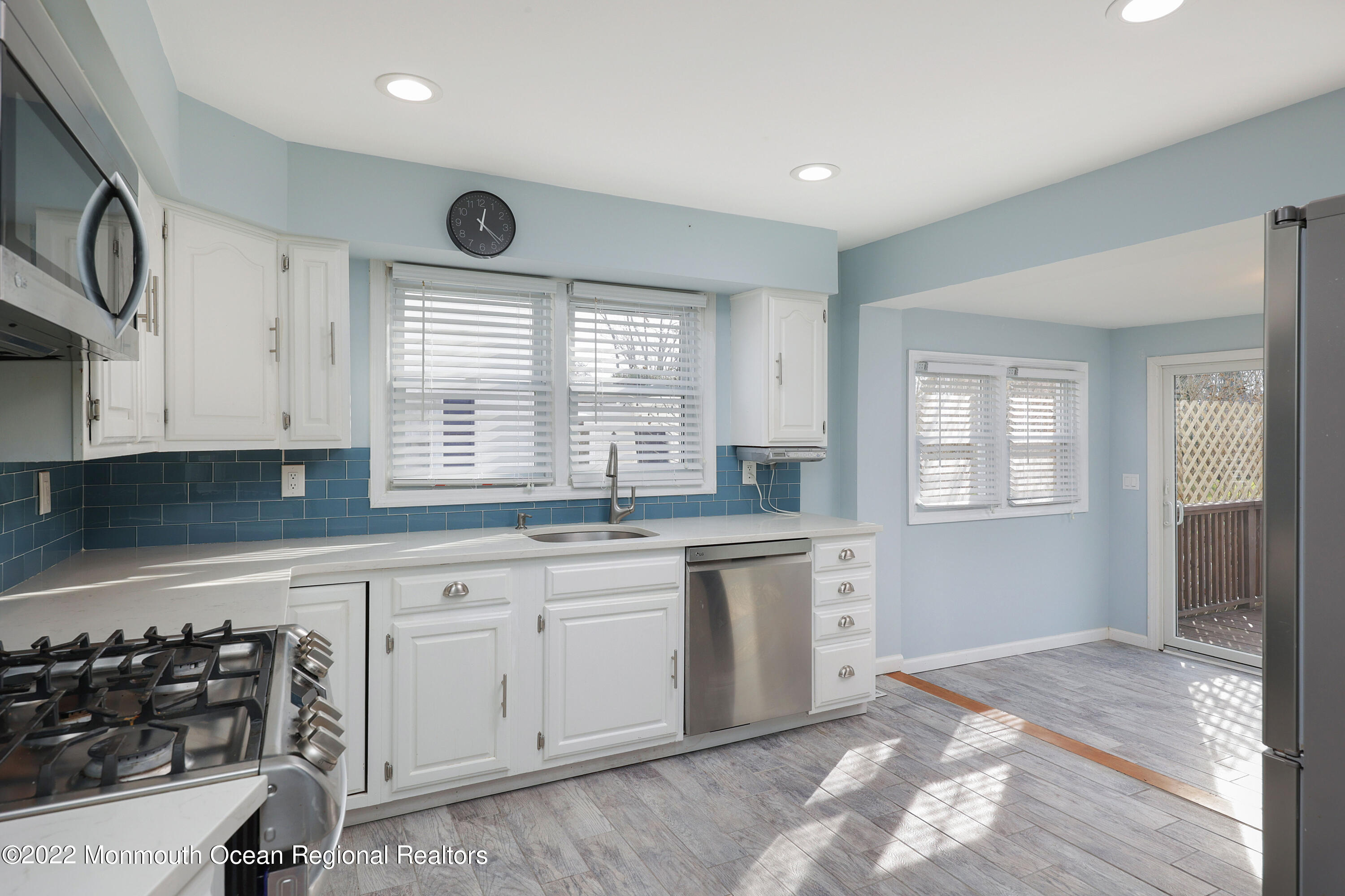 989 Ridge Avenue Manasquan, NJ 08736 - Photo 10 of 26 758A6001