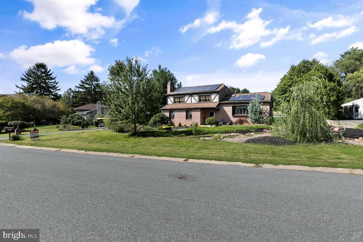 2824 Fiddlers Green Road Lancaster, PA 17601 - Photo 4 of 51 Gallery Image 4