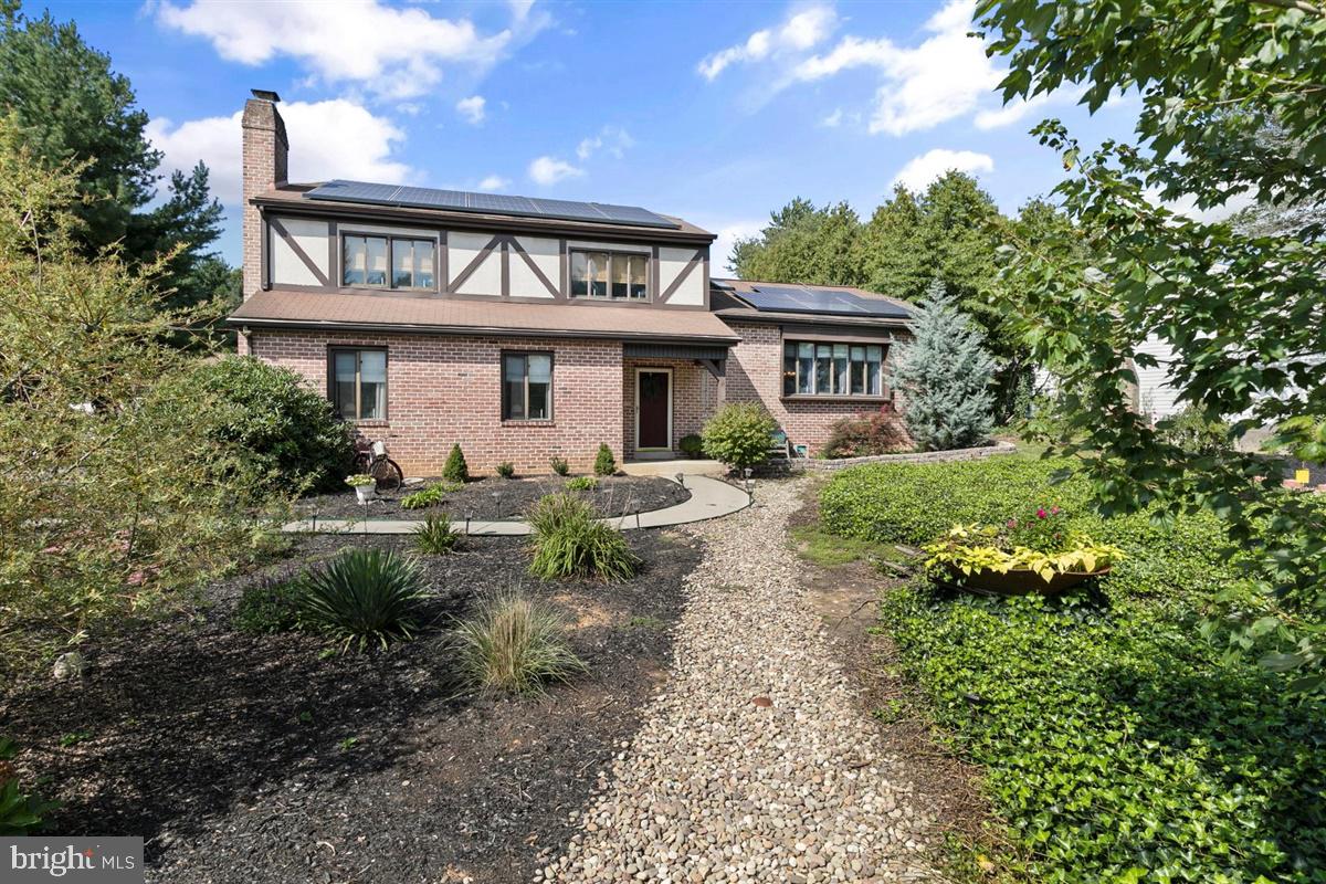 2824 Fiddlers Green Road Lancaster, PA 17601 - Photo 5 of 51 Gallery Image 5