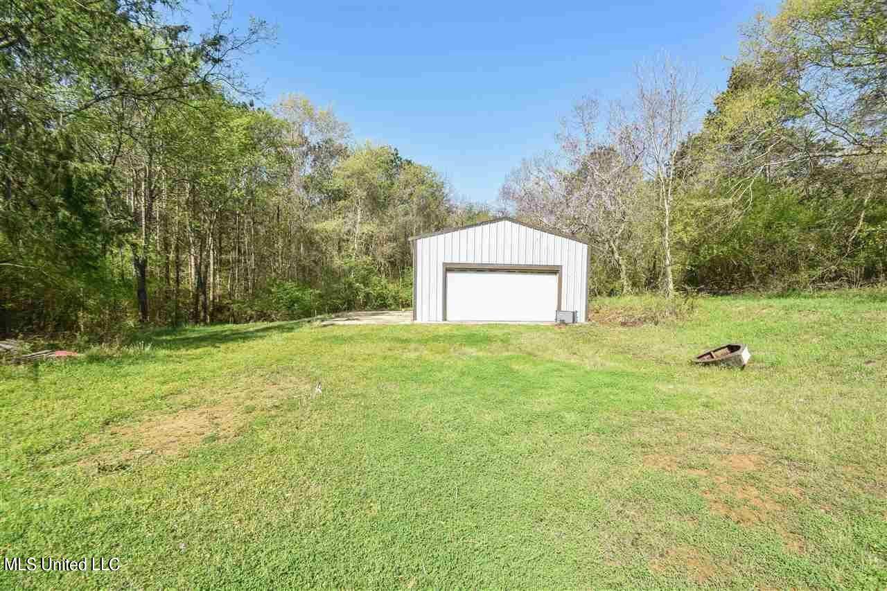 106 Overby Street Brandon, MS 39042 - Photo 28 of 29 Workshop
