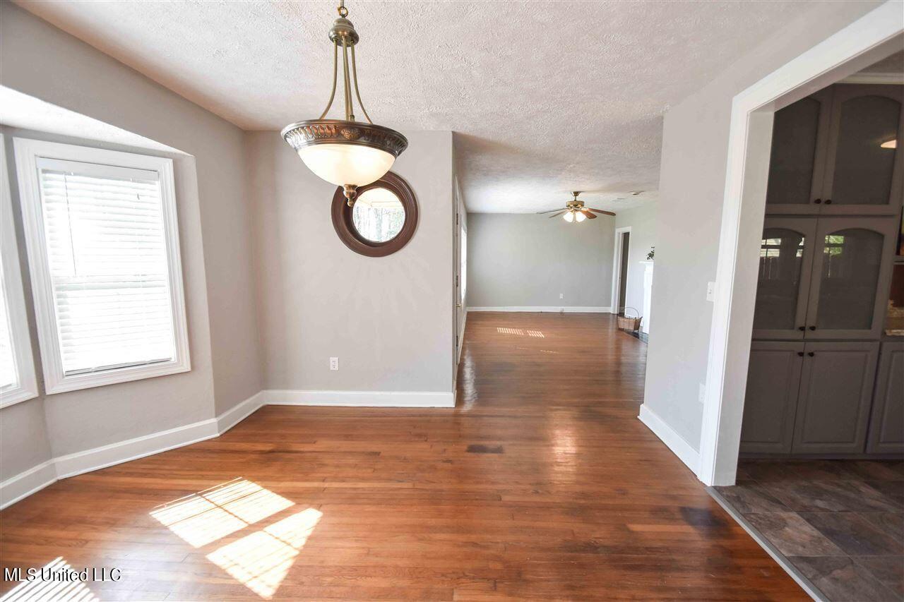 106 Overby Street Brandon, MS 39042 - Photo 6 of 29 Dining Room 2