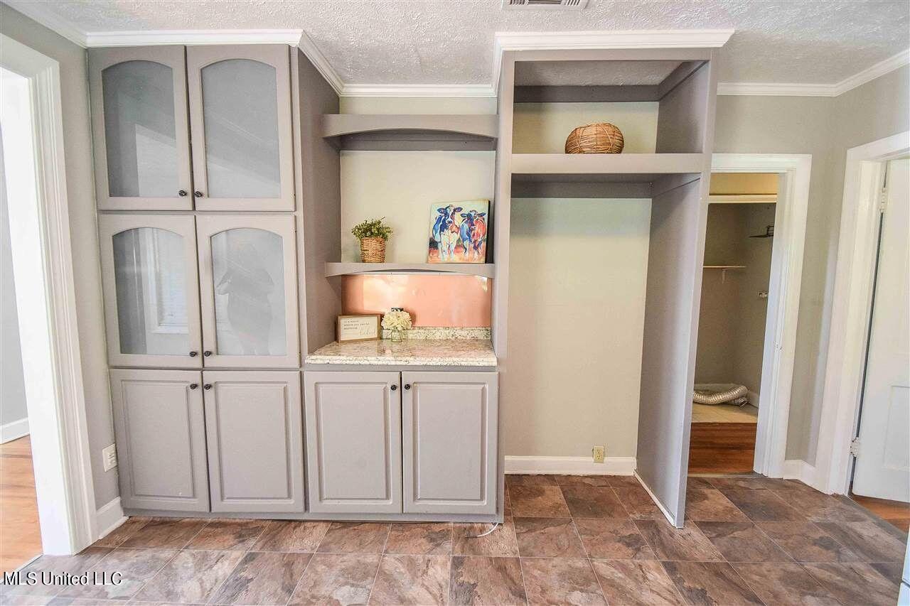 106 Overby Street Brandon, MS 39042 - Photo 10 of 29 Kitchen 3