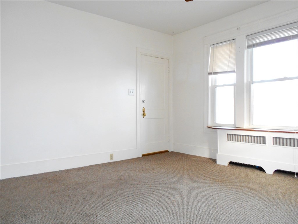 68 Calder Street Pawtucket, RI 02861 - Photo 12 of 31 Gallery Image 12