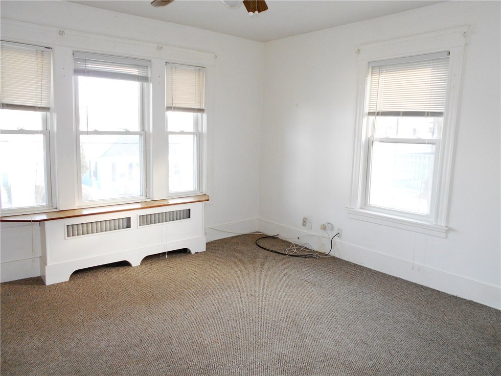 68 Calder Street Pawtucket, RI 02861 - Photo 14 of 31 Gallery Image 14