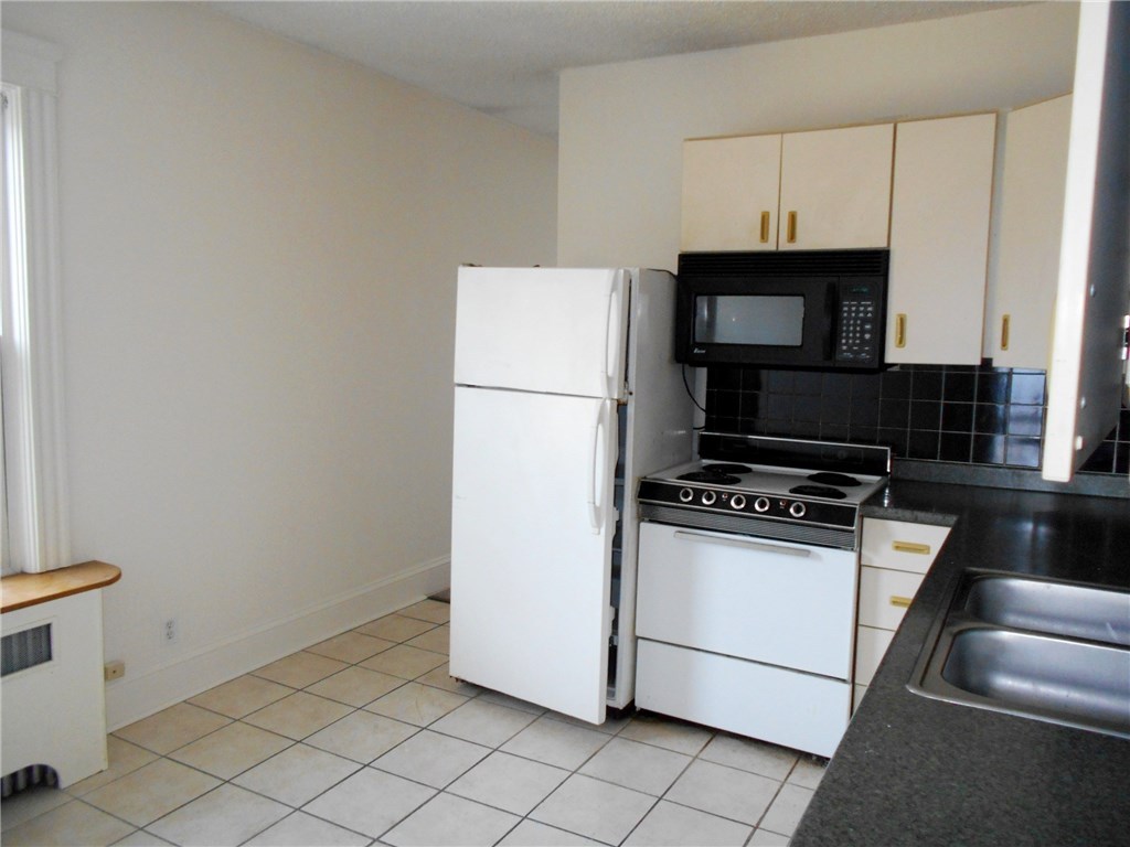 68 Calder Street Pawtucket, RI 02861 - Photo 23 of 31 Gallery Image 23