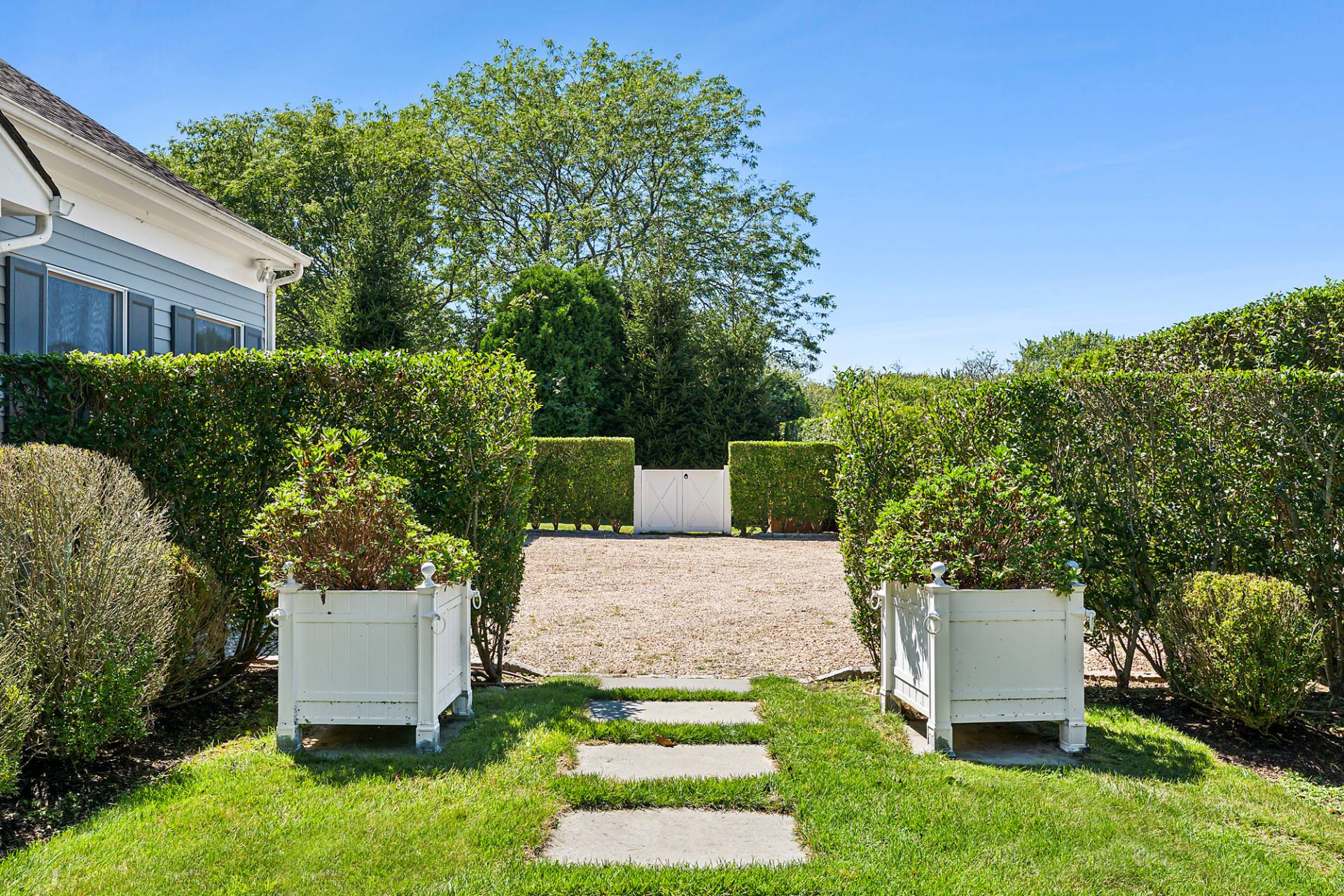 1 Egypt Close East Hampton, NY 11937 - Photo 31 of 38 front view of a house with a yard