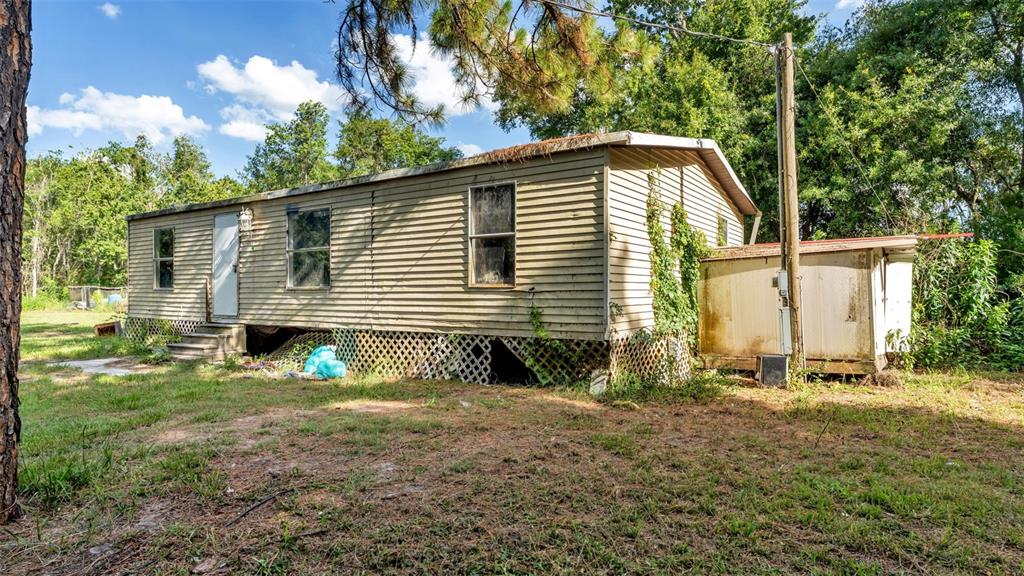 2220 Ellie Road, Unit B Auburndale, FL 33823 - Photo 4 of 32