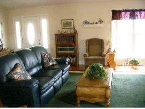 535 Leesburg Road Telford, TN 37690 - Photo 3 of 22 Great room