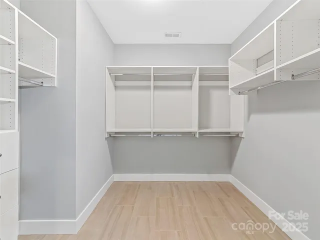 $599,900 | 71 Willow Bend, Hendersonville, NC 28792