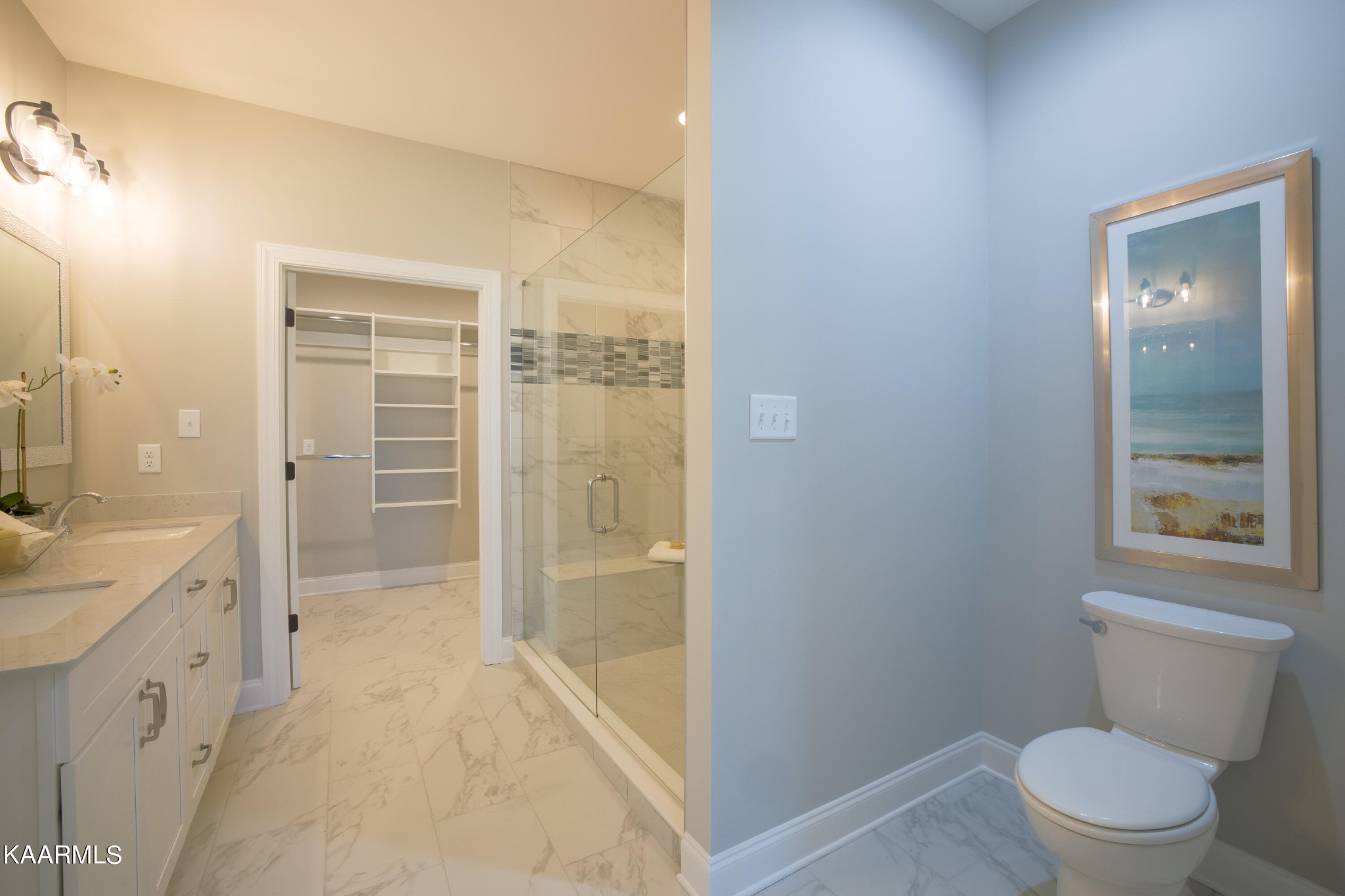 162 Tsuhdatsi Way Loudon, TN 37774 - Photo 26 of 38 a bathroom with a granite countertop sink toilet and shower