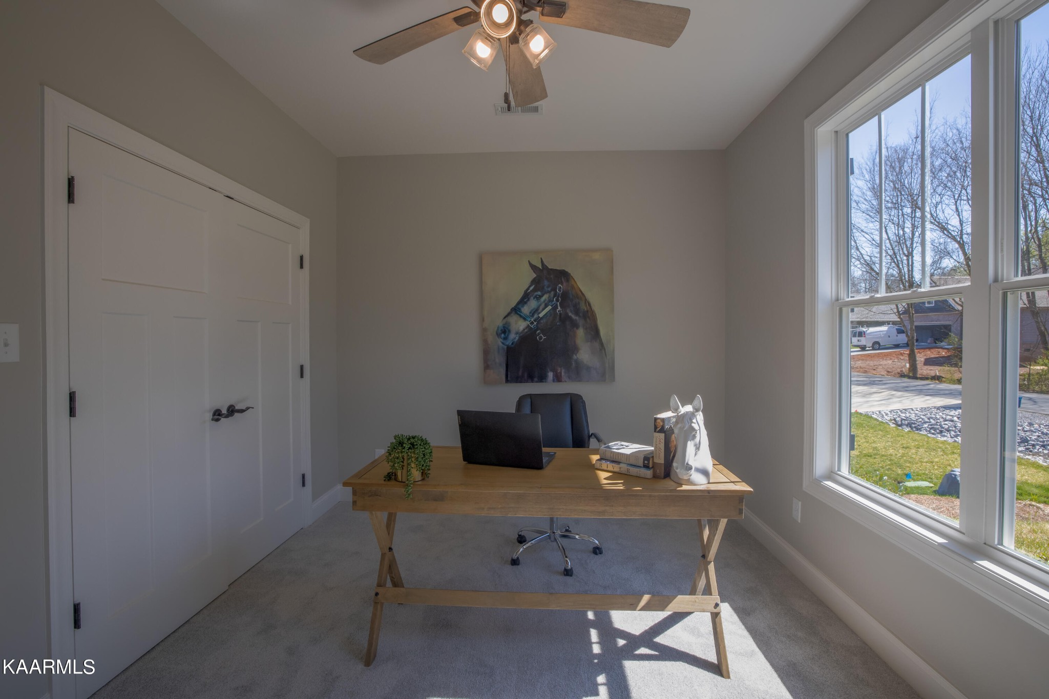 162 Tsuhdatsi Way Loudon, TN 37774 - Photo 31 of 38 a view of a workspace with furniture and a window