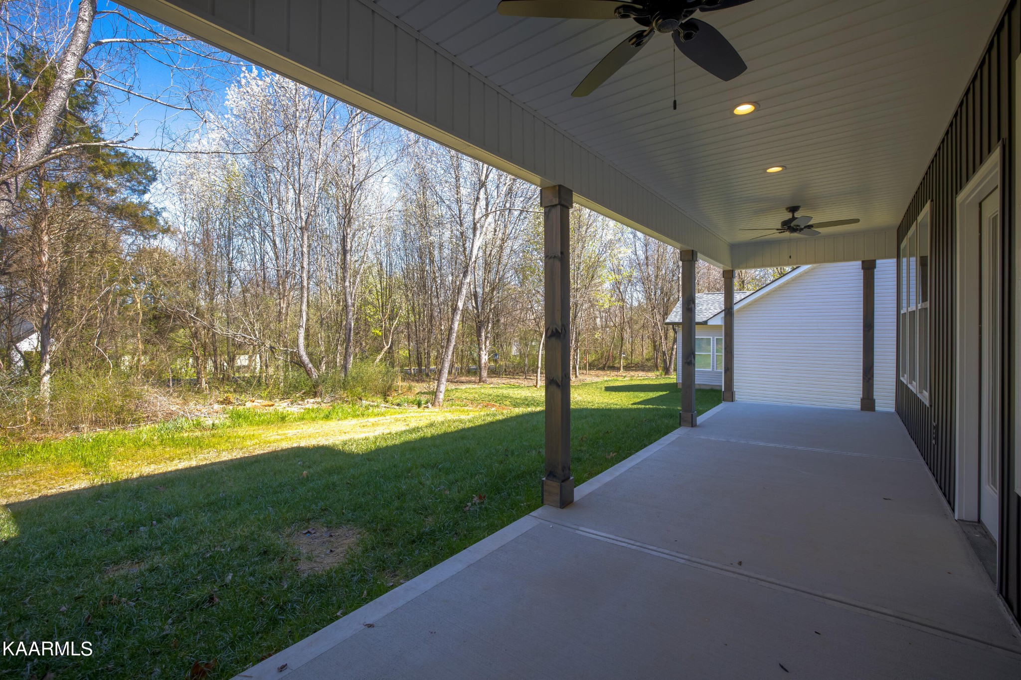 162 Tsuhdatsi Way Loudon, TN 37774 - Photo 38 of 38 a view of swimming pool with yard