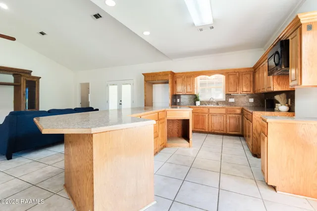 $184,900 | 267 Bayou Jack Road, Plaucheville, LA 71362