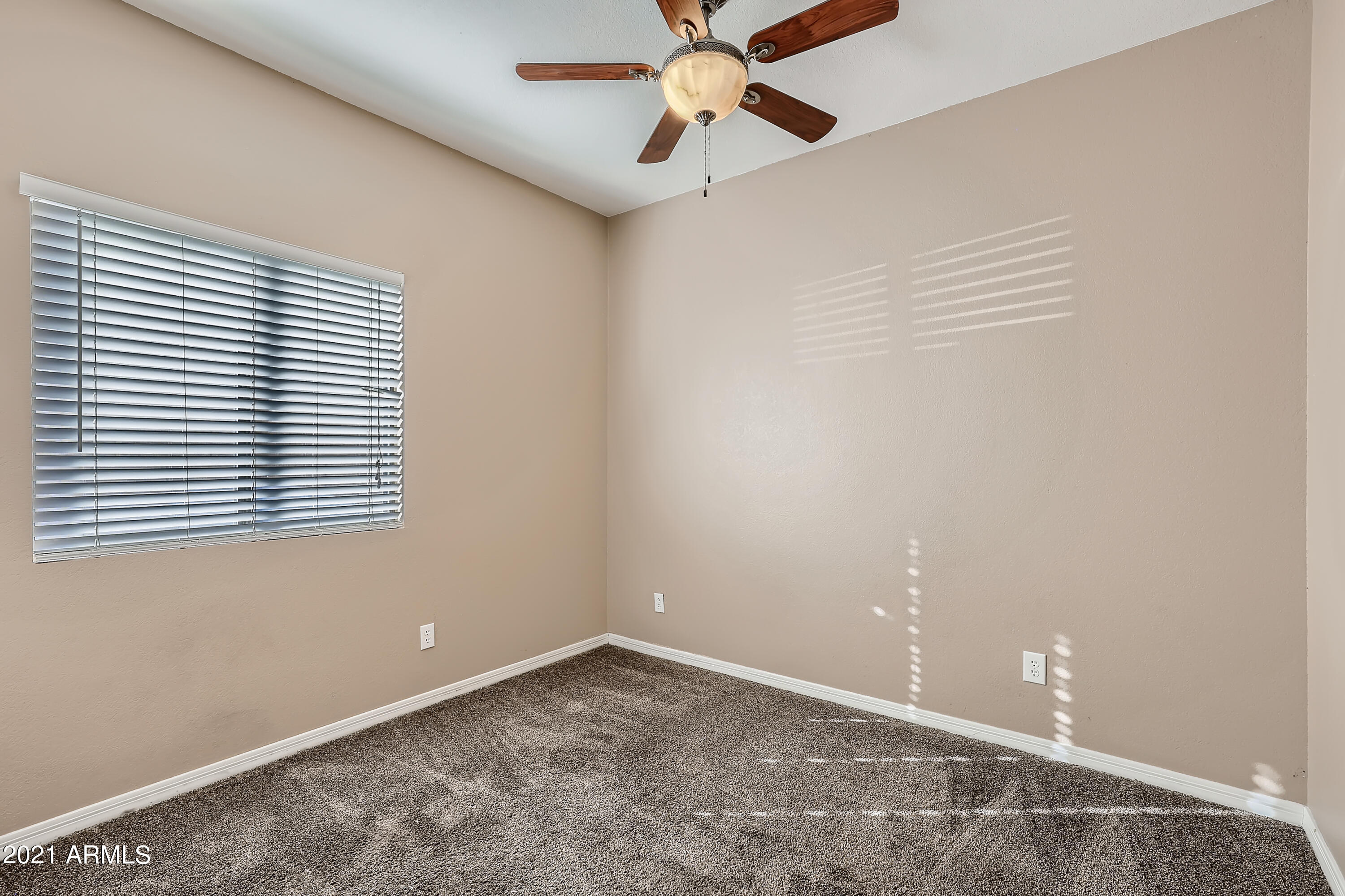 3013 East Fremont Road Phoenix, AZ 85042 - Photo 24 of 33 24-858276801-44 Bedroom