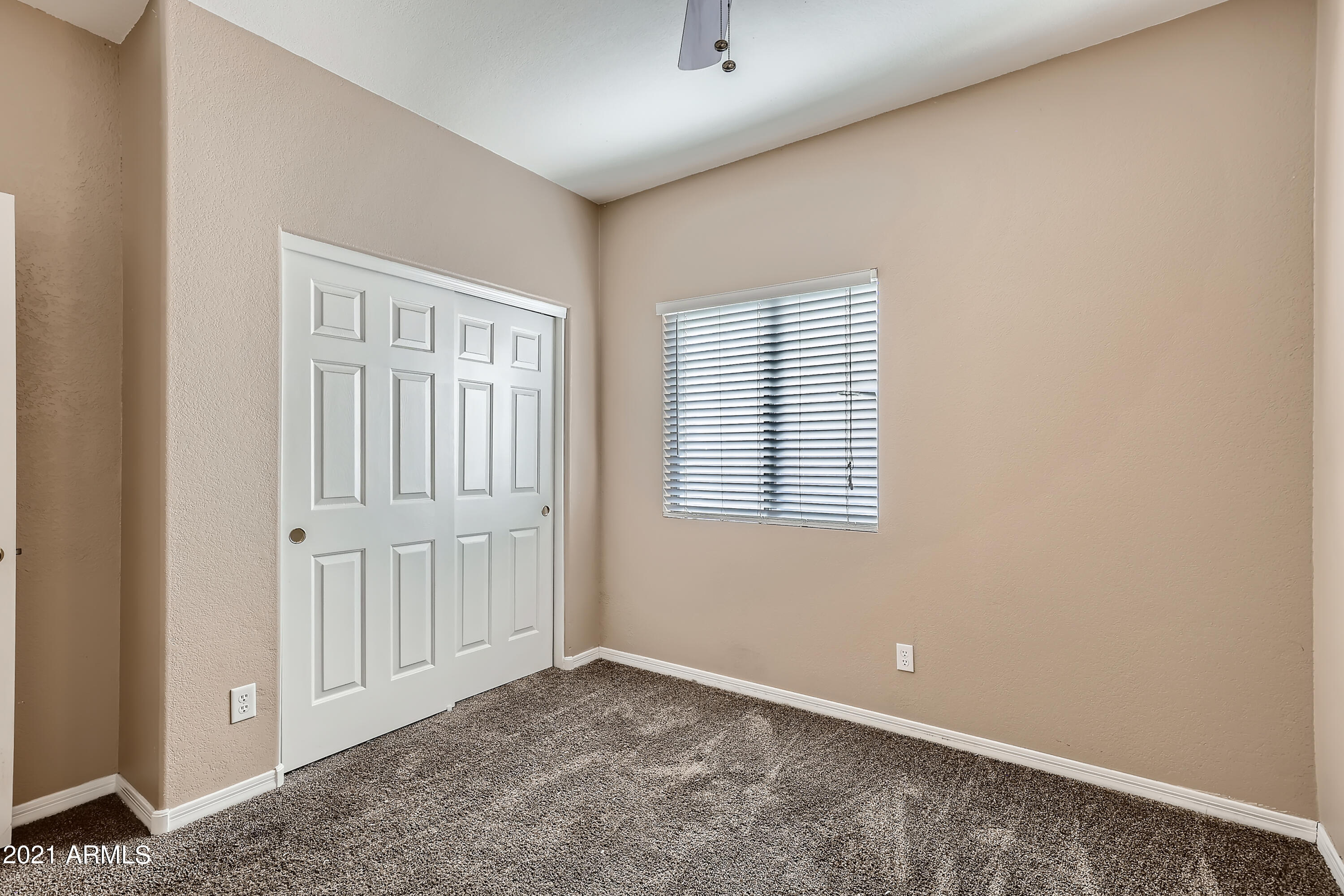 3013 East Fremont Road Phoenix, AZ 85042 - Photo 25 of 33 25-114103567-45 Bedroom