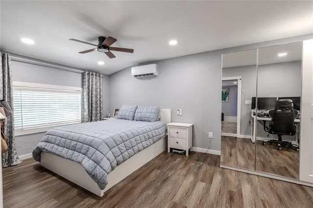 $324,900 | 4210 East Sandalwood Circle South, Tampa, FL 33617