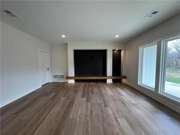 $749,900 | 12495 North Arbor Way, Platte City, MO 64079