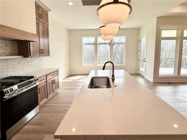 $749,900 | 12495 North Arbor Way, Platte City, MO 64079