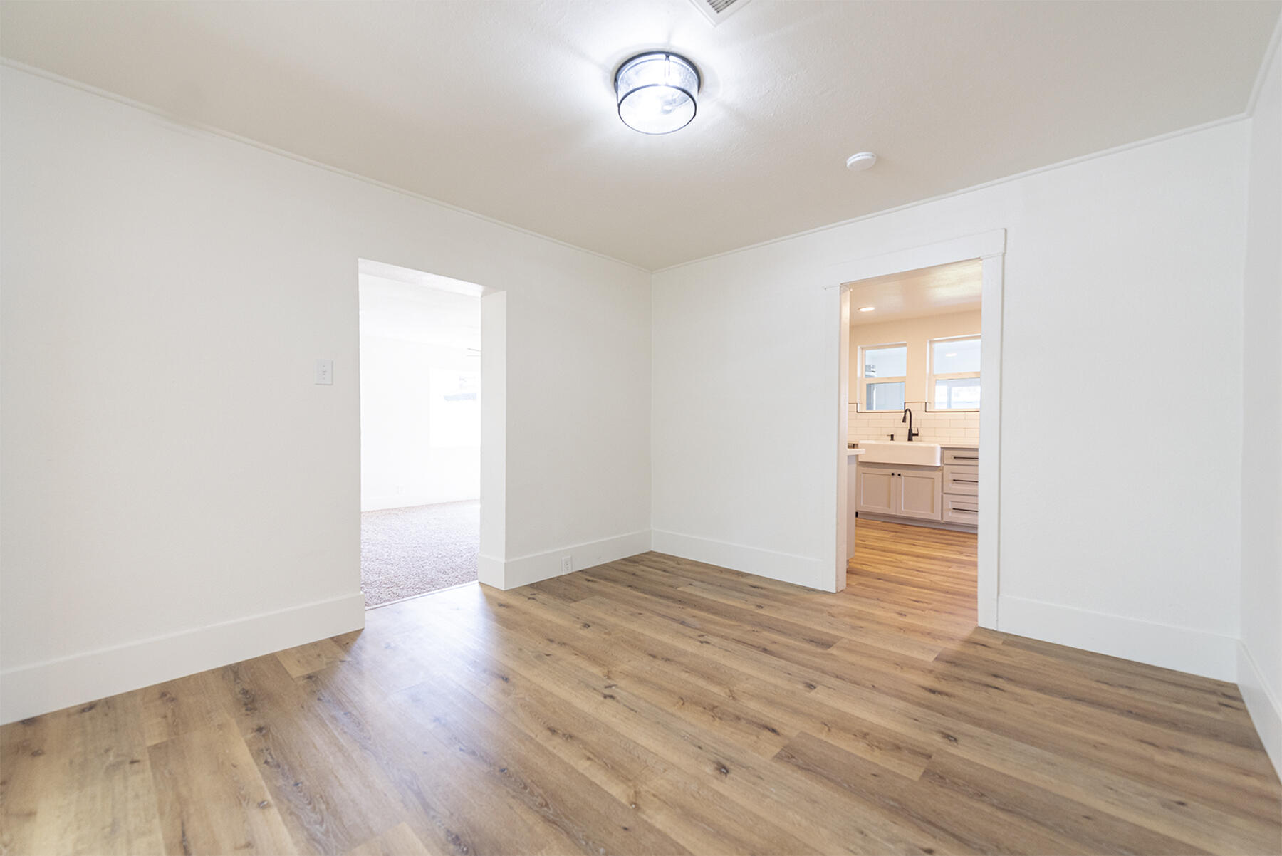 660 Channing Way Exeter, CA 93221 - Photo 12 of 53 14