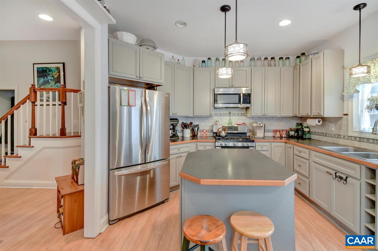 572 Farmview Road Stanardsville, VA 22973 - Photo 1 of 30 Gallery Image 1
