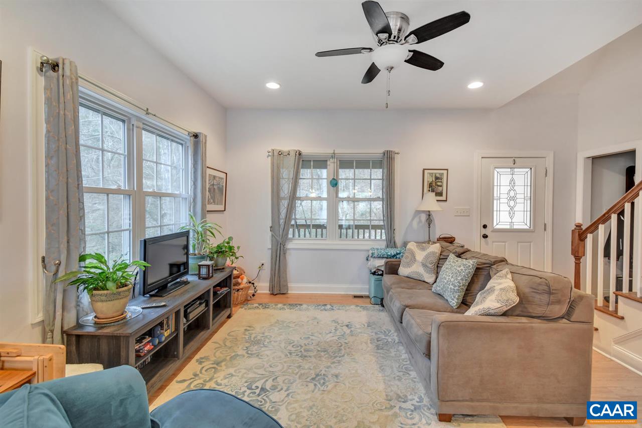 572 Farmview Road Stanardsville, VA 22973 - Photo 8 of 30 Gallery Image 8