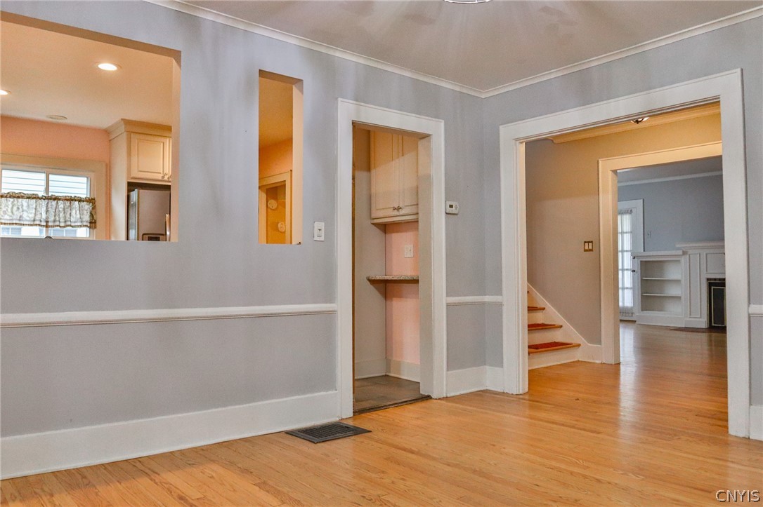 201 Wellesley Road Syracuse, NY 13207 - Photo 10 of 38