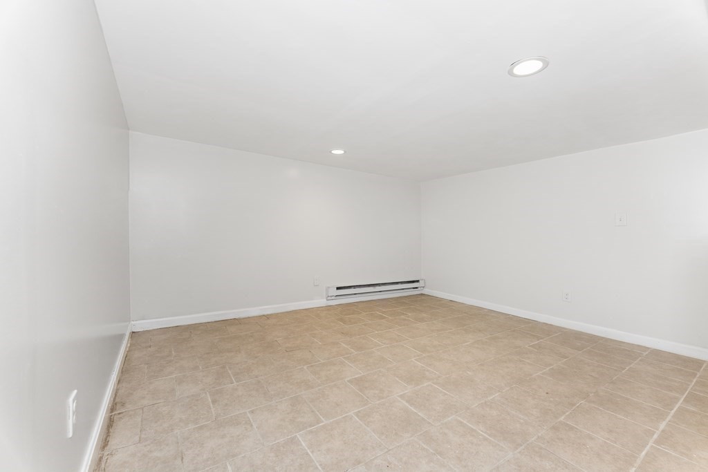 6 Donna Road Worcester, MA 01609 - Photo 30 of 41 Gallery Image 30