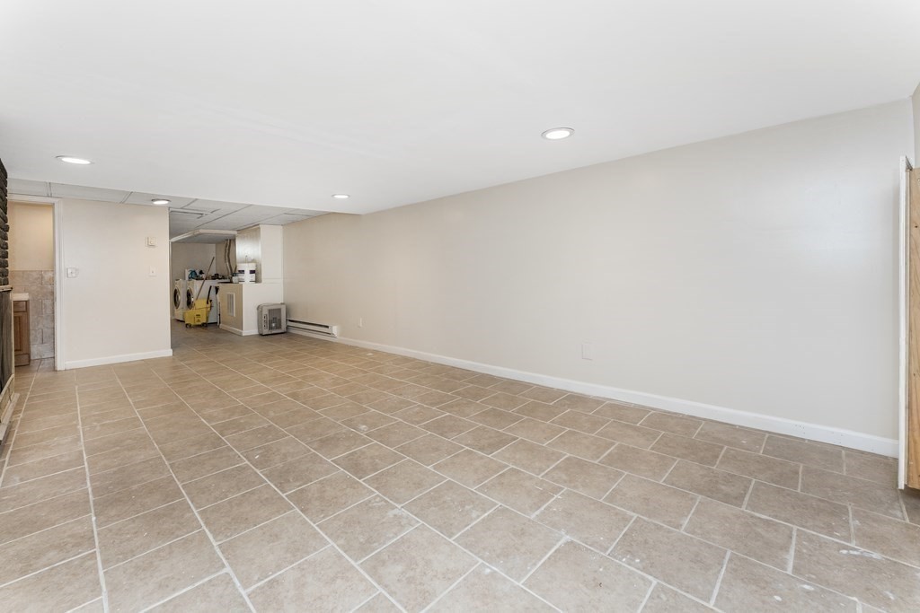 6 Donna Road Worcester, MA 01609 - Photo 31 of 41 Gallery Image 31