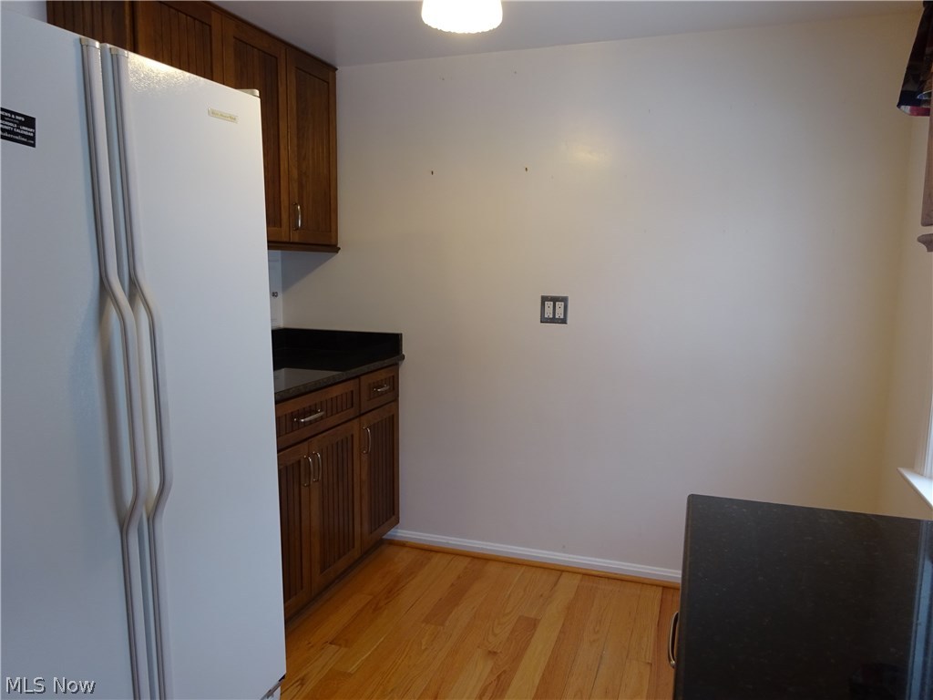 2927 Weymouth Road Cleveland, OH 44120 - Photo 13 of 29 Gallery Image 13