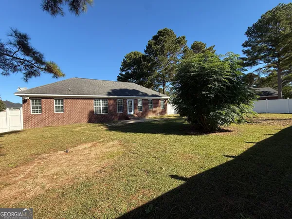 $1,800 | 1003 Moss Creek Circle, Statesboro, GA 30461